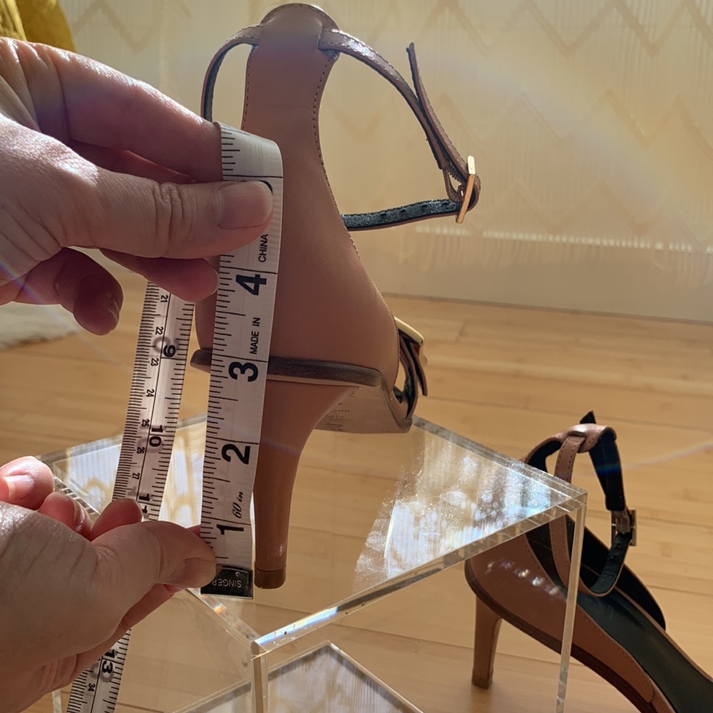 ๐ค๐ค Tibi Ilana Leather Stiletto Sandals - Sz 35.5 - Neutral Heel ๐ค๐ค - Picture 13 of 15
